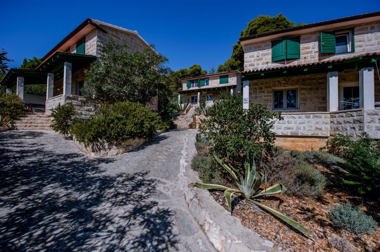 Hotel Skalinada Zavala Extérieur photo
