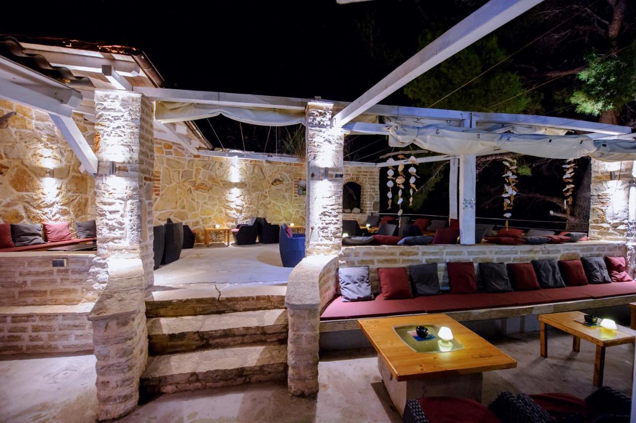 Hotel Skalinada Zavala Extérieur photo